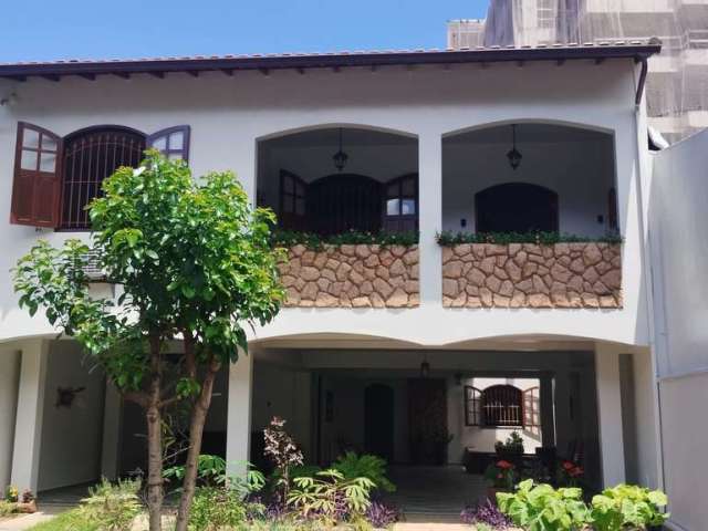 Casa com 3 quartos à venda no Santa Rosa, Niterói  por R$ 1.400.000