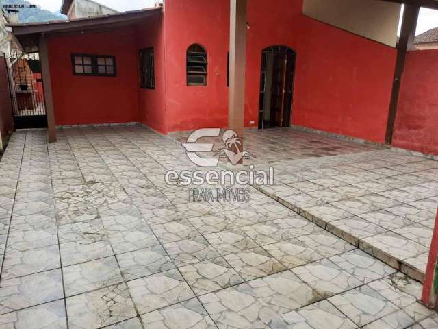 Casa para Venda em Ubatuba, Jd. Carolina, 3 dormitórios, 1 suíte, 2 banheiros, 3 vagas