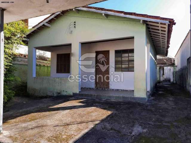 Casa para Venda em Ubatuba, Centro, 4 dormitórios, 2 banheiros, 1 vaga