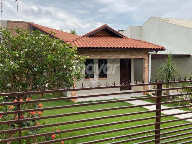 Casa com amplo terreno na Vila Industrial por apenas R 750.000,00