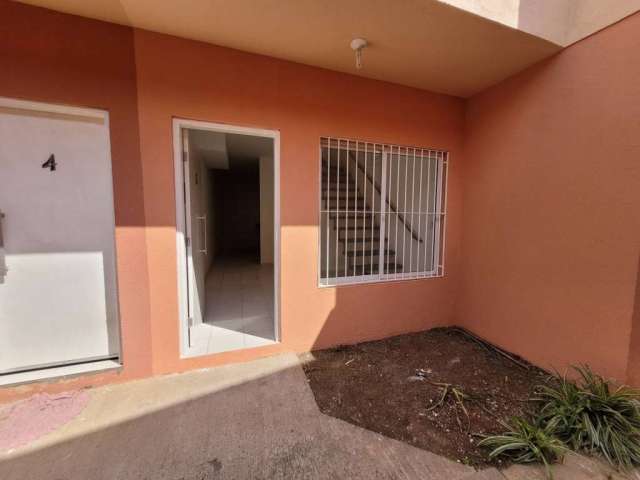 Casa em Condominio em Jardim Karolyne  -  Votorantim