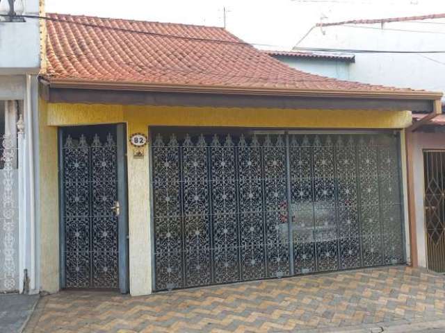 Casa em Éden, Sorocaba: 135M², 3 dormitórios, 1 suíte, 1 banheiro - venda por R$ 430.000