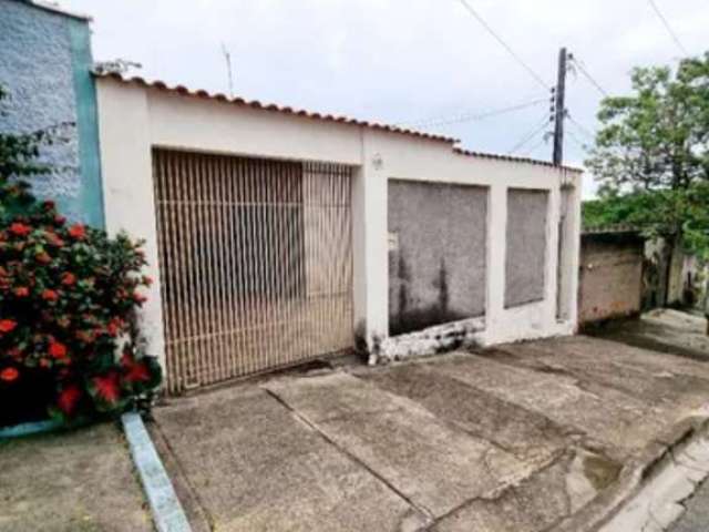 Casa em Vila Sao Caetano, Sorocaba: 2 dormitórios sendo 1 interno e 1 externo. 114m² e R$ 309.000 para venda.