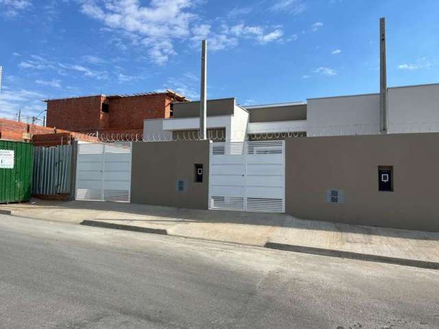 &lt;p&gt;Descubra o refúgio perfeito em Sorocaba! Localizad côma no charmoso Parque Vista Bárbara, esta casa de 53m² é um verdadeiro achado. Com 2 dormitórios espaçosos e um banheiro bem planejado, ca