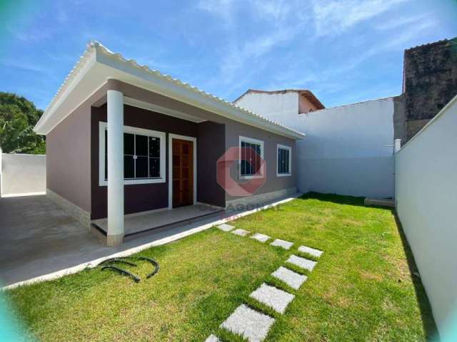 Casa com 3 dormitórios à venda, 76 m² por R$ 495.000,00 - Itaipuaçu - Maricá/RJ
