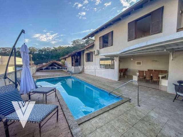 Casa com 4 dormitórios à venda, 239 m² por R$ 1.550.000,00 - Velha - Blumenau/SC