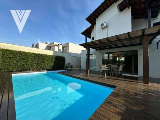 Casa com 4 dormitórios à venda, 247 m² por R$ 1.750.000,00 - Velha - Blumenau/SC