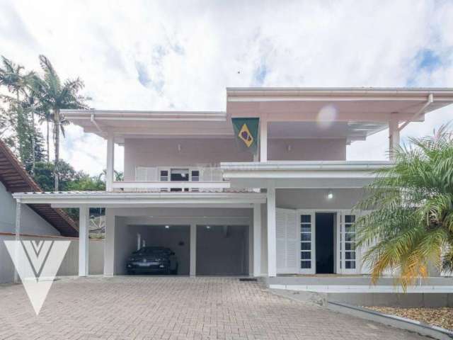 Casa com 6 dormitórios à venda, 317 m² por R$ 1.350.000,00 - Fortaleza - Blumenau/SC