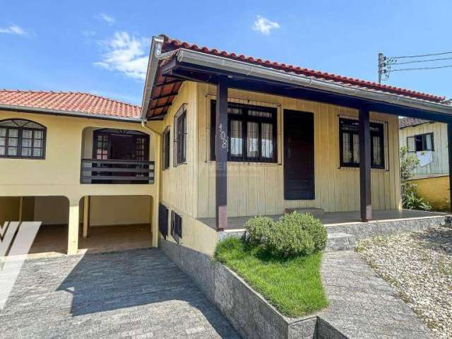 Casa com 4 dormitórios à venda, 281 m² por R$ 530.000,00 - Água Verde - Blumenau/SC