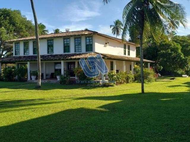 Casa Frente praia com 9 Suítes sendo na Penha - Vera Cruz