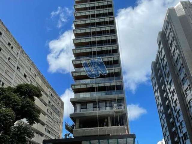 Apartamento Studio, nascente, área privativa de 27m2 e uma vaga de garagem rotativa.