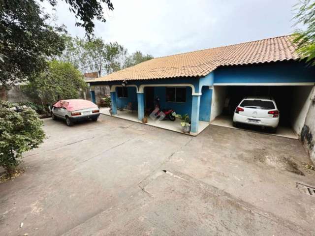 Casa com 3 quartos à venda na Dourados, 10, Porto, Cuiabá por R$ 400.000