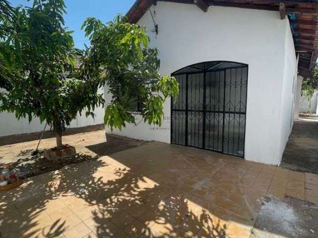 Casa com 2 quartos à venda na Cajarana, 555, Jardim Gramado, Cuiabá por R$ 220.000