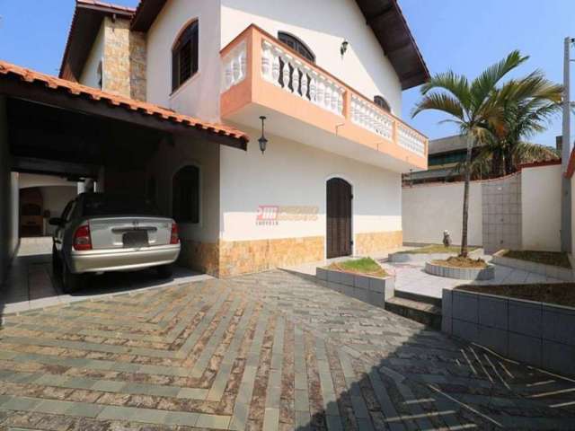 Casa com 5 quartos à venda na Pietro Bertolini, Jardim Icaraíba, Peruíbe, 220 m2 por R$ 915.000