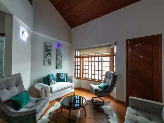 Casa com 4 quartos para alugar na Rua Eugênio Aronchi, --, Jardim do Mar, São Bernardo do Campo, 352 m2 por R$ 10.000