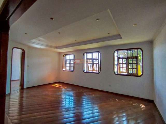 Casa com 3 quartos para alugar na Alameda Conde de Porto Alegre, Santa Maria, São Caetano do Sul, 300 m2 por R$ 8.700