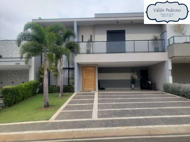 Casa com 3 quartos à venda no Jardim Residencial Dona Lucilla, Indaiatuba  por R$ 3.000.000