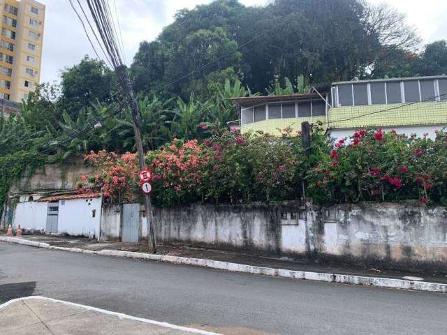 Casa para venda possui 512 metros quadrados com 5 quartos na ladeira da fonte