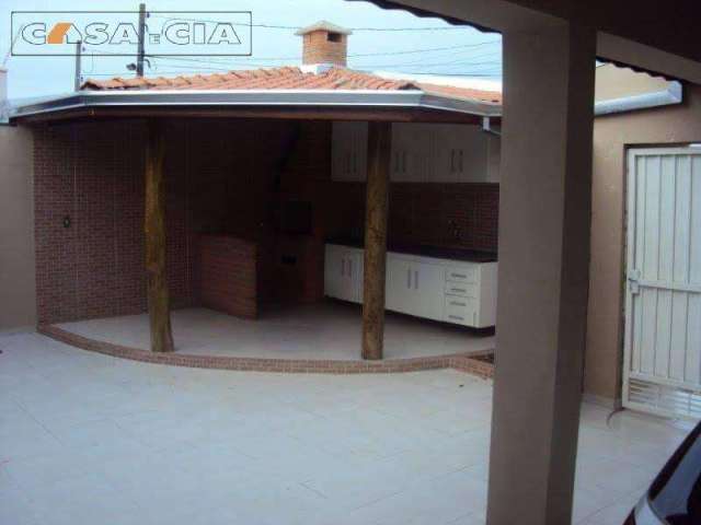 Casa com 3 dormitórios na Quinta da Bela Olinda