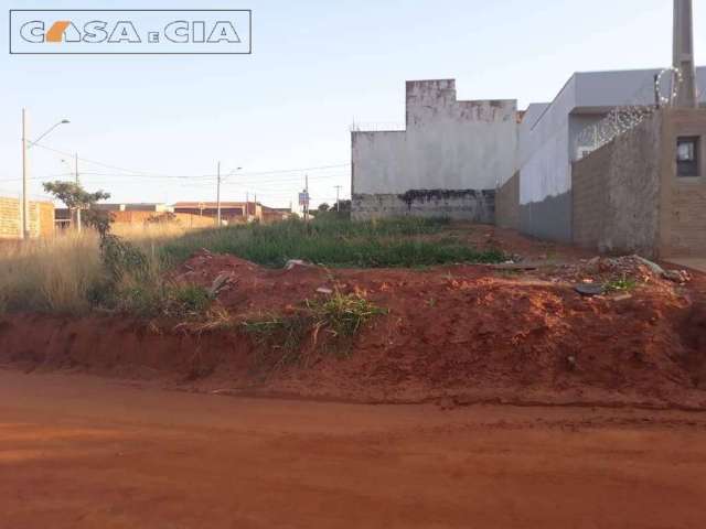 Terreno com 332,60m² na Quinta da Bela Olinda