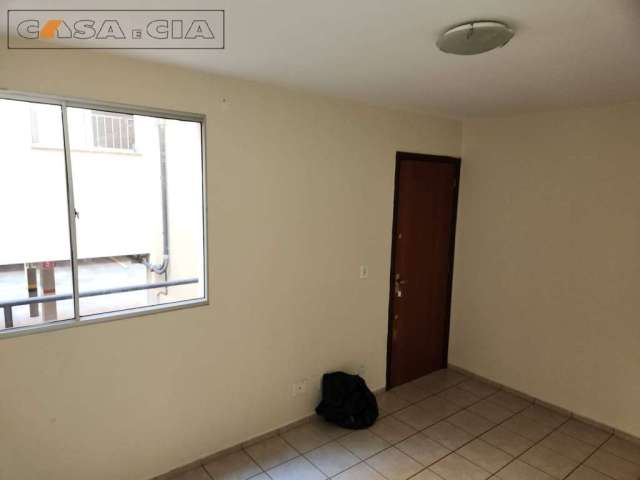 Lindo apartamento no Residencial Icaro, completo em armários no 1° andar