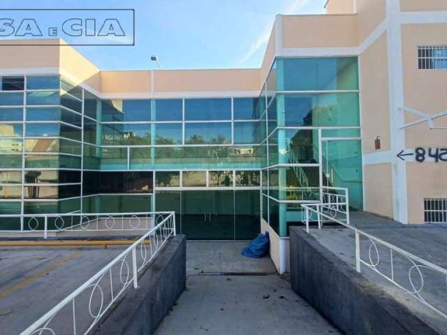 Excelente Prédio Comercial com 680,00 m² na Av. Duque de Caxias