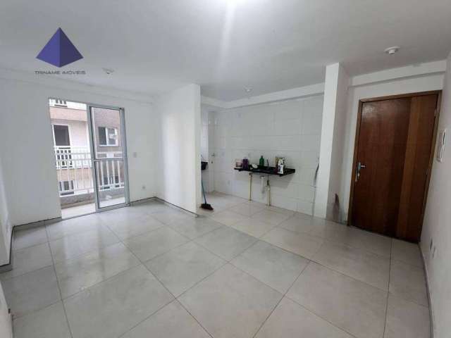 Apartamento com 2 dormitórios à venda, 46 m² por R$ 245.000,00 - Jardim do Triunfo - Guarulhos/SP