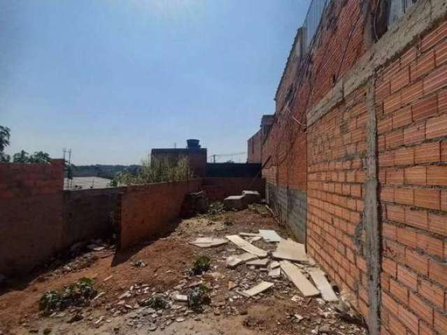 Terreno à venda na Vila Ursulina, Itaquaquecetuba , 150 m2 por R$ 100.000