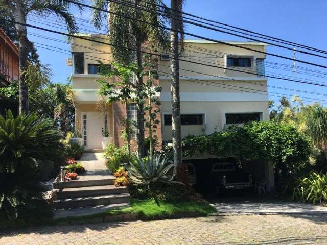 Casa com 4 quartos suítes à venda, 800 m² por R$ 2.500.000 - Piratininga - Niterói/RJ