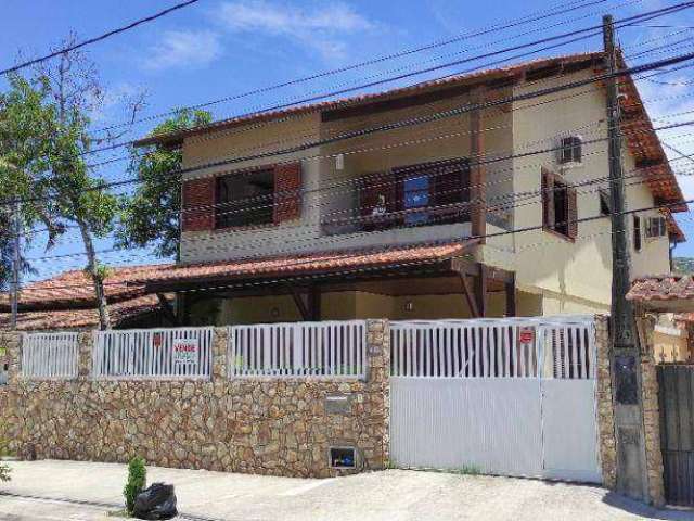 Casa com 4 Quartos à venda, 290 m² por R$ 900.000 - Piratininga - Niterói/RJ