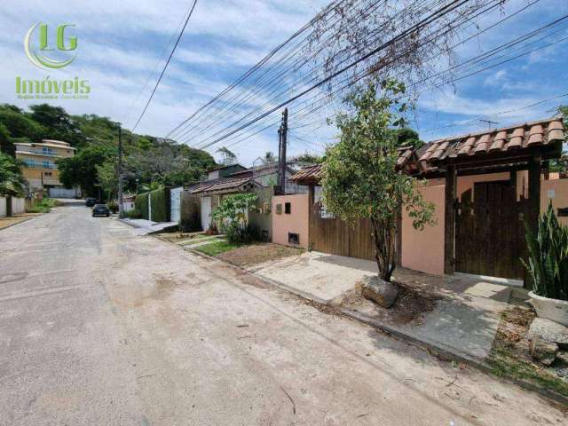 Casa com 3 Quartos à venda, por R$ 490.000 - Itaipu - Niterói/RJ