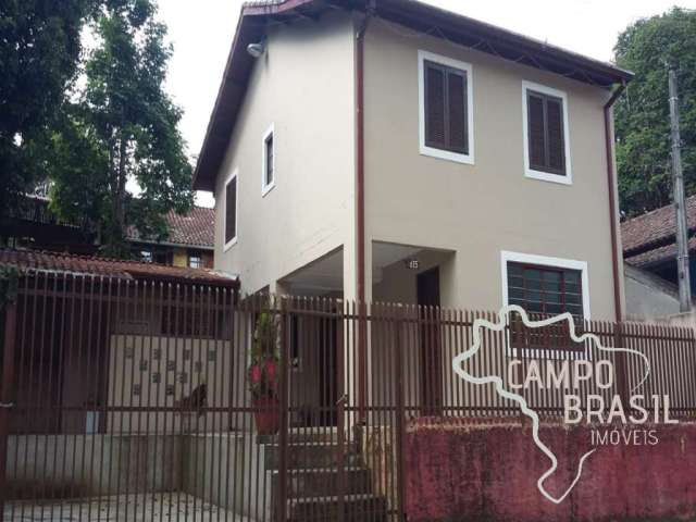 Casa sobrado 132m² no centro de são francisco xavier!