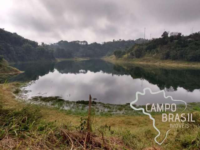 Ótima chácara 15.000 m², escriturada, beira de represa em jambeiro!