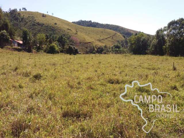 Ótima Fazenda de 202 alqueires no Vale do Paraíba!