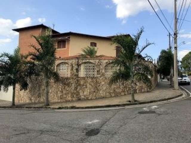 CA00198 - Casa com 5 dormitórios à venda, 333 m² por R$ 2.000.000 - Jardim Flórida - São Roque/SP