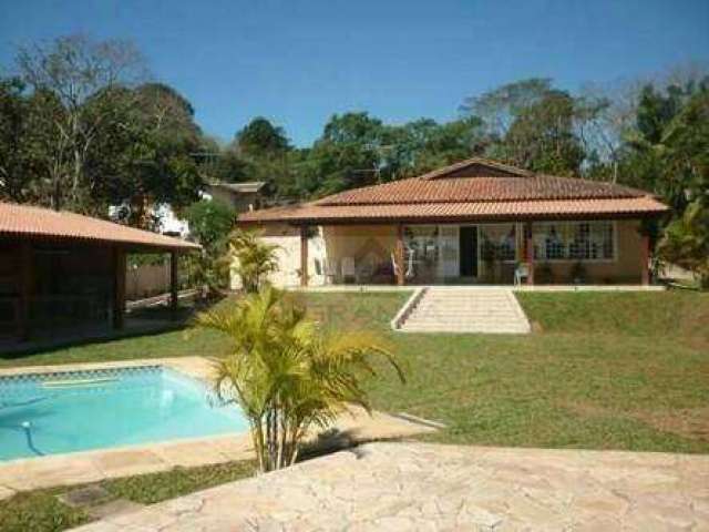 Casa com 3 dormitórios à venda, 885 m² por R$ 2.200.000,00 - Ganja Viana - Cotia/SP