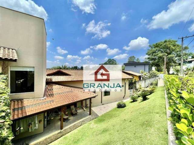 Casa com 4 dormitórios à venda, 445 m² por R$ 2.050.000,00 - Granja Viana - Embu das Artes/SP