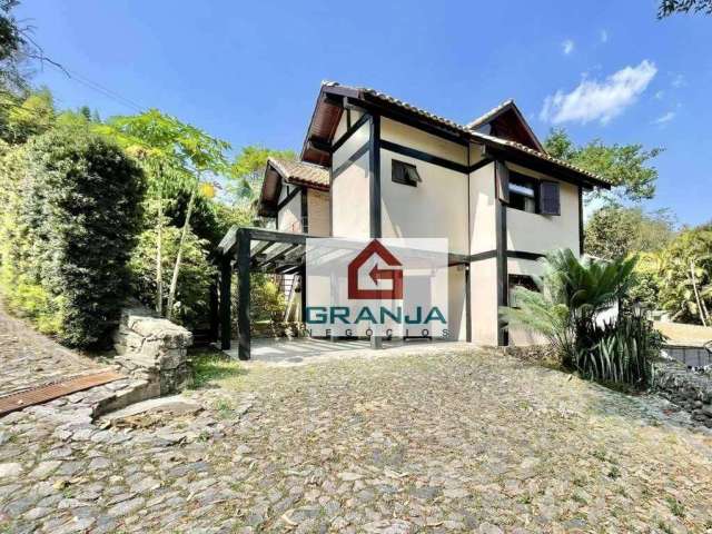 Casa com 3 dormitórios à venda, 183 m² por R$ 1.280.000,00 - Fazendinha - Carapicuíba/SP