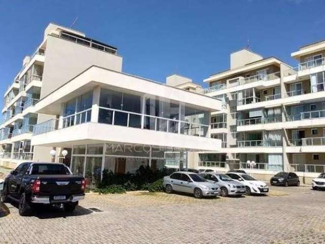 COBERTURA DUPLEX COM VISTA MAR com 134m² - STELLA MARIS. R$735.000,00. São 2 quartos, 1 deles suíte, reformado, 2 vagas de garagem. Visite conosco.