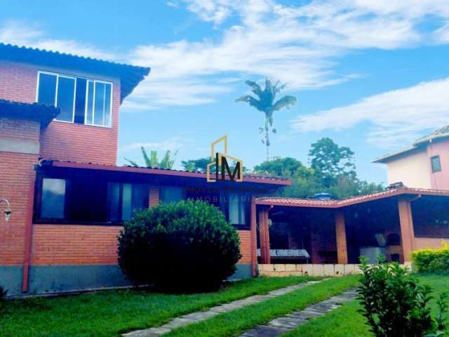 Casa de condomínio á venda,03 quartos sendo 02 suítes, 1300m² em Igarapé MG!