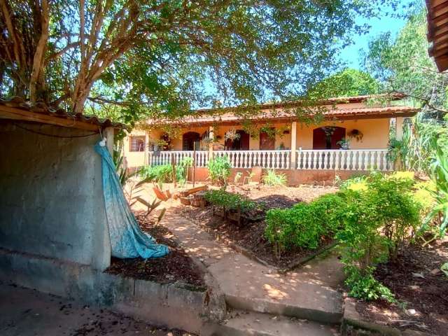 Chácara a venda casa 02 quartos sendo 01 suíte, terreno 1.145m² Igarapé MG