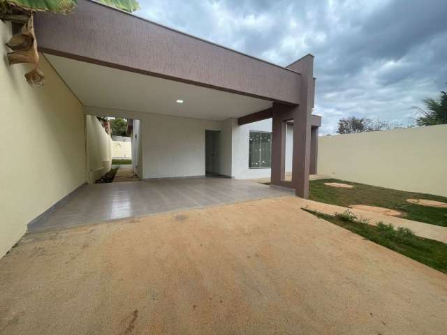 Casa em lote de 360m² de alto padrão á venda em Igarapé MG