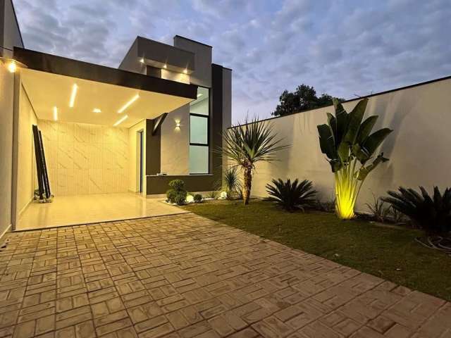 Casa moderna com área de 180m² com 03 quartos sendo 01 suíte á venda por R$ 498.000!