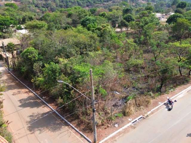 Terreno á venda de 1000m², sendo plano á 5 minutos do centro de Itatiaiuçu MG!