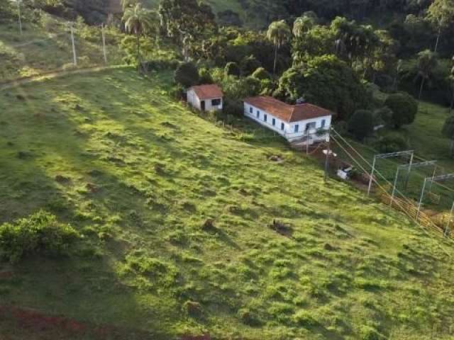 Fazenda á venda 3 Quartos 1 suíte, 43 hectares localizada em Rio Manso MG!