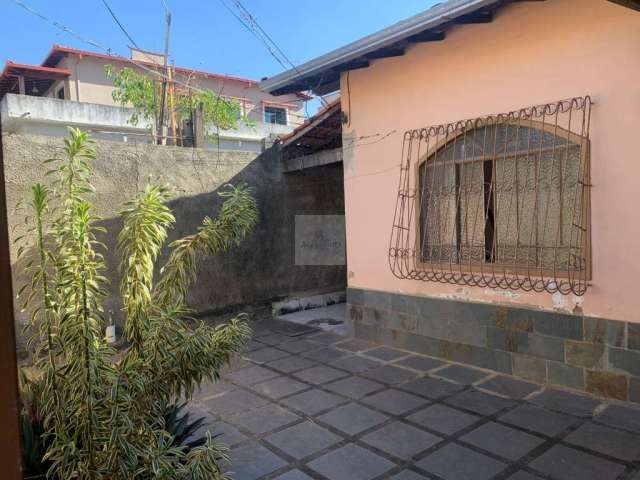 Espetacular Casa à Venda em Contagem-MG, Jardim Pérola  5 Quartos, 3 Salas, 2 Banheiros, 5 Vagas - 128m².