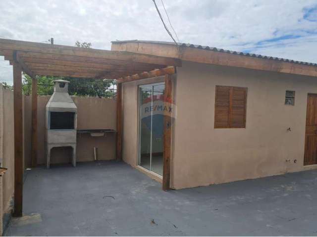 Casa de 01 dormitório em condomínio