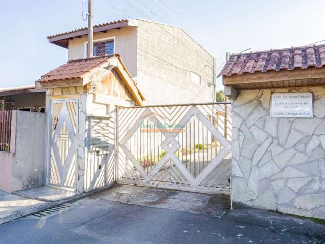 Casa com 2 quartos à venda na Rua Olívia Gonçalves Freitas, 496, Orleans, Curitiba, 140 m2 por R$ 819.000