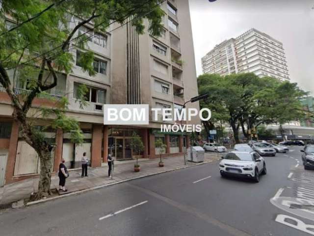 APARTAMENTÃO - 213 m2 - Garagem - Moinhos de Vento