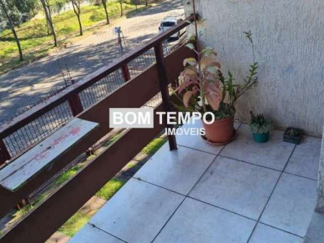 Apto 1 dormitório/quarto, sacada e amplo terraço